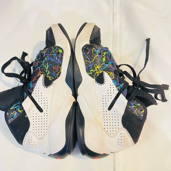 The Jordan Zion 2 (GS) Noah boys youth black white multi sneakers shoes - Picture 6 of 12